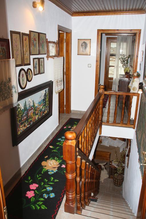 Katoikia Me Ta Pitharia Villa Принос Екстериор снимка